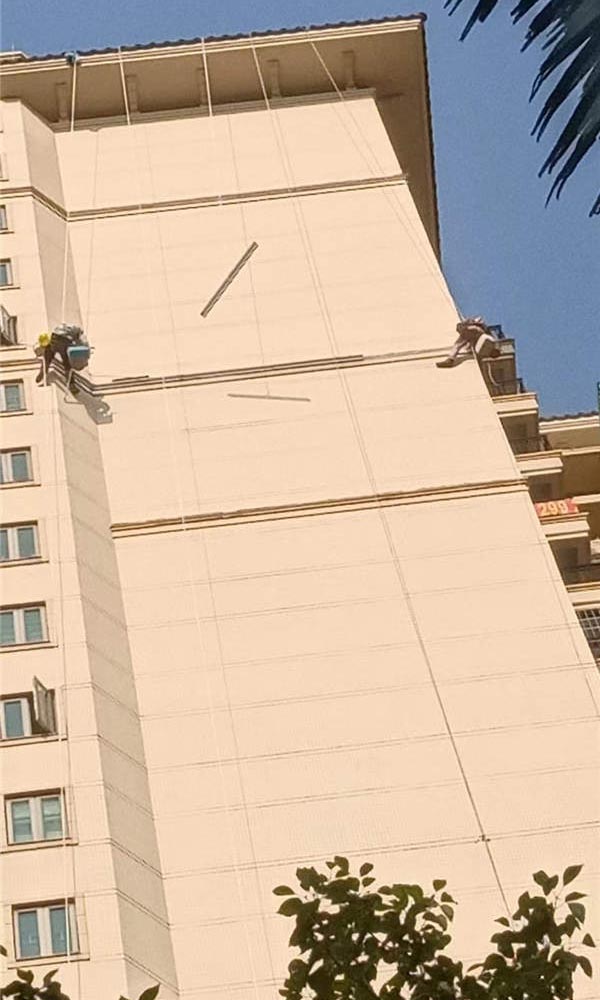 ��ɽ�≦�A�Ƙ�����������Q